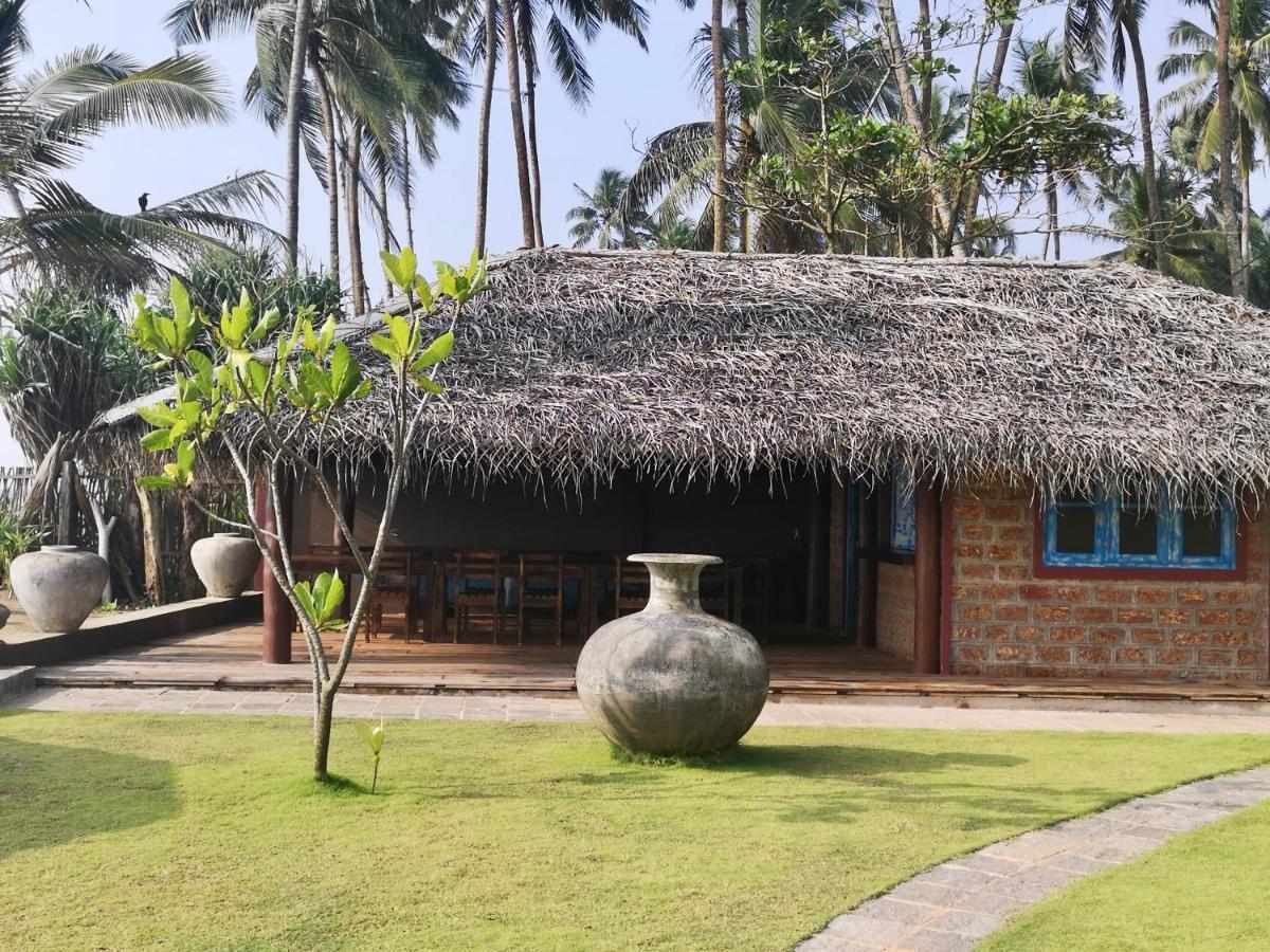 Thoduwawa Beach Villa Paiyagala Buitenkant foto
